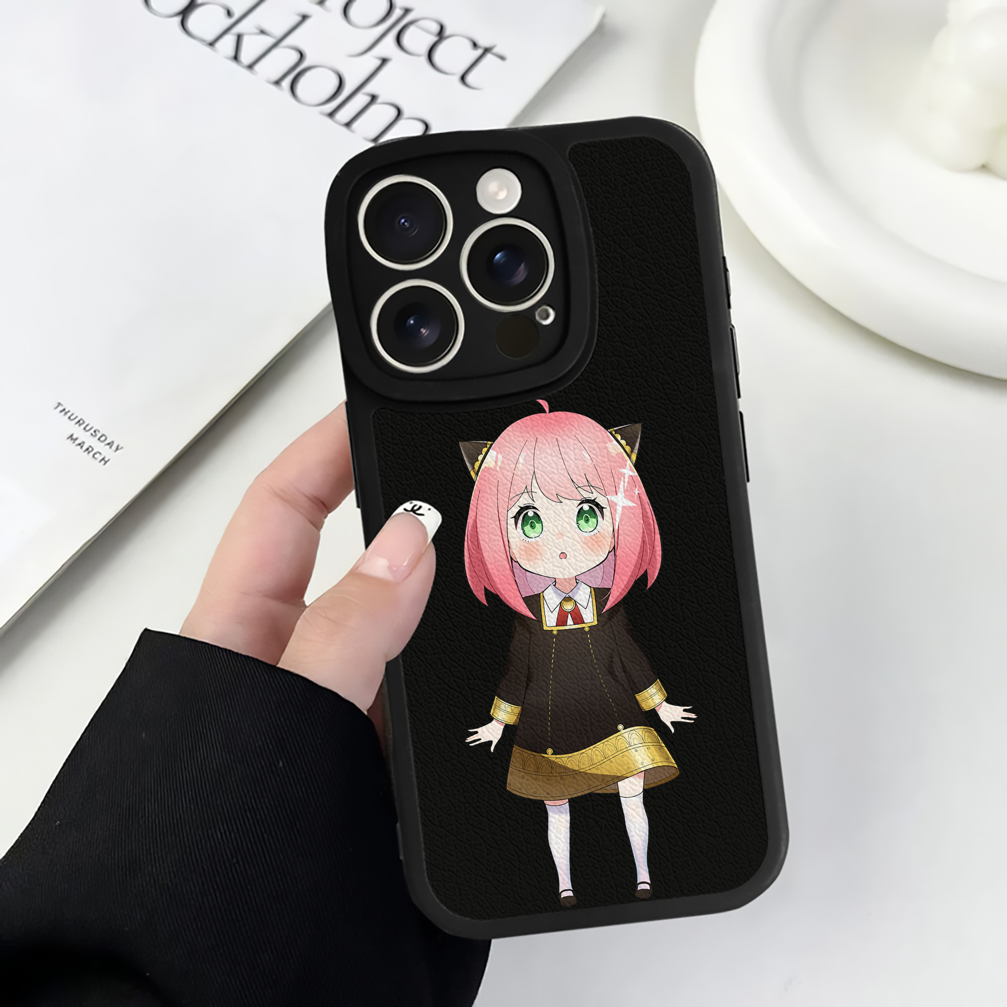 （画像用） SPY×FAMILY间谍家家酒 【iPhone 16シリーズ対応】シリコンスマホケース（レザー調） 材質：シリコン